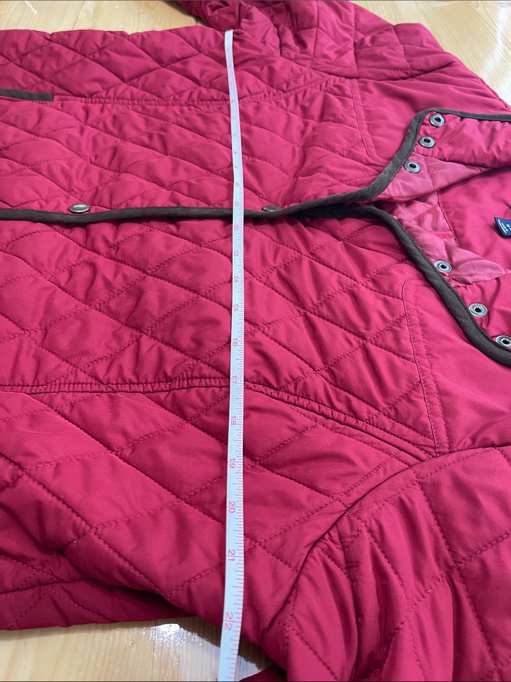 Lands’ End Cranberry Red Diamond Quilted Barn Jacket, Dark Brown Trim - Size L - Picture 7 of 16